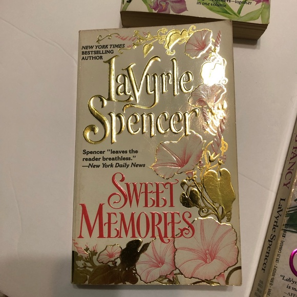 Collection of LaVyrle Spencer Romance Books - Picture 8 of 13